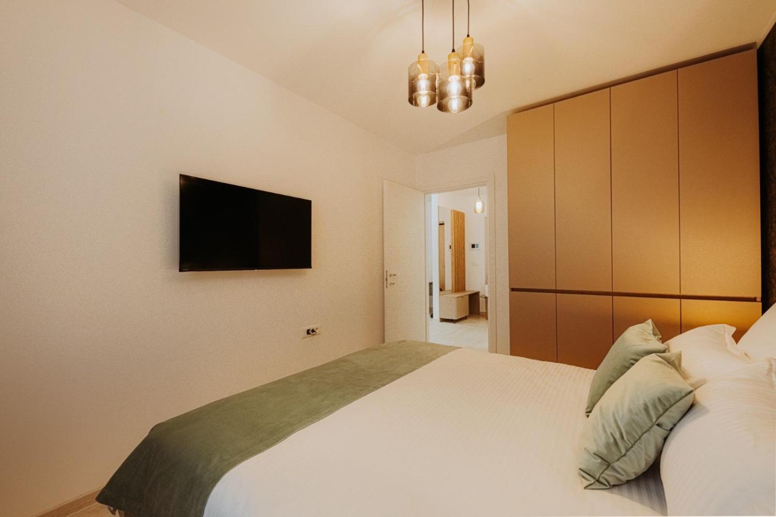 Mara Apartments&studios Hils Apartment